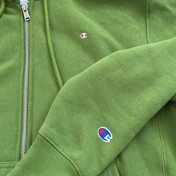 UO Exclusive Champion Reverse Weave Zip Up Green Hoodie - Picture 6 of 8